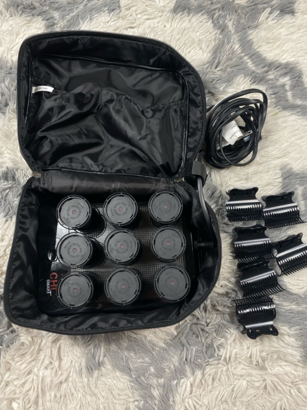 CHI Smart Electric Hot Rollers Set Black with 6 Clips and Carrying Case - Picture 3 of 7